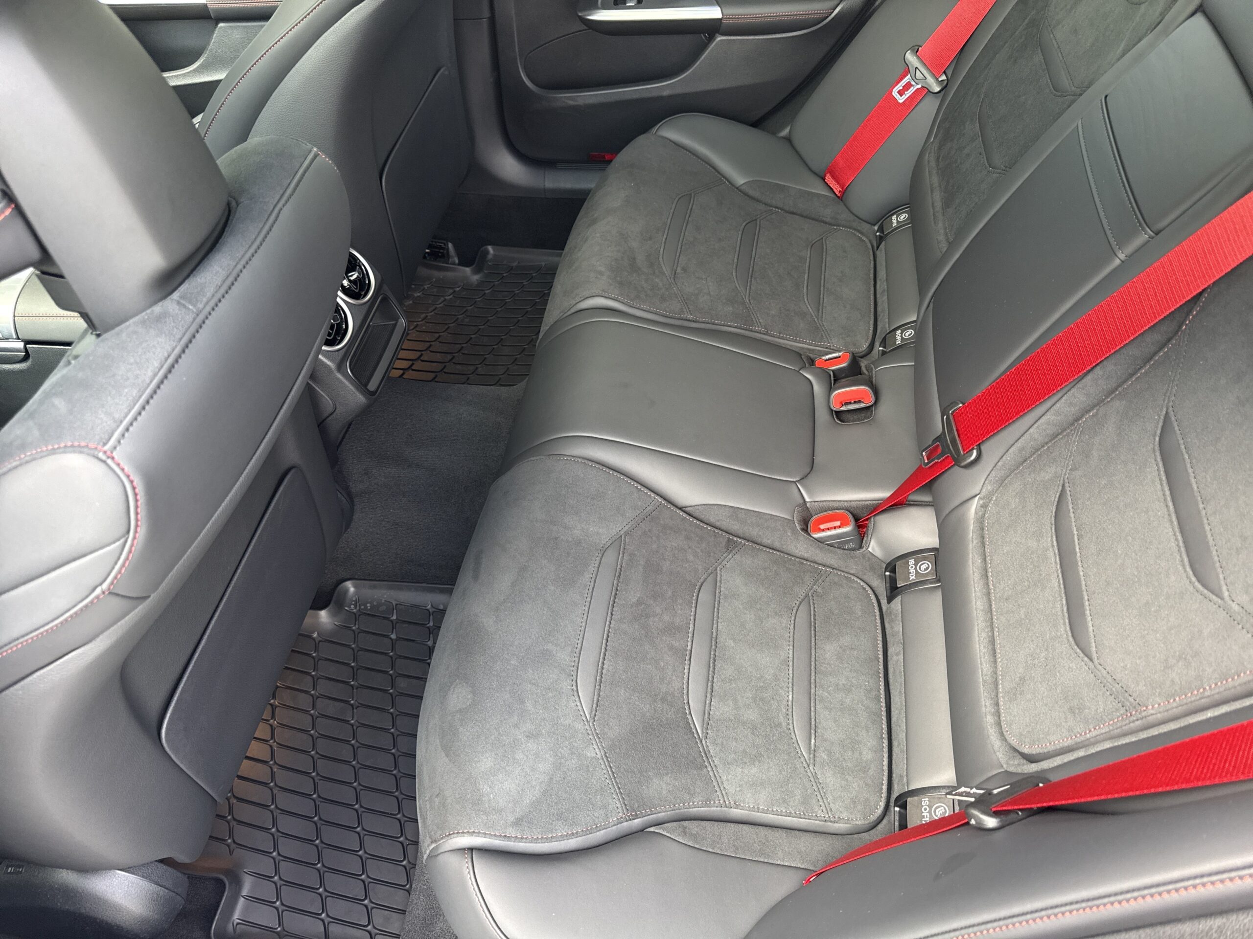2024 Mercedes-Benz  AMG C 43