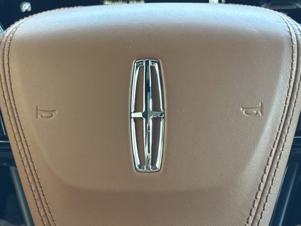2022 Lincoln Aviator Black Label