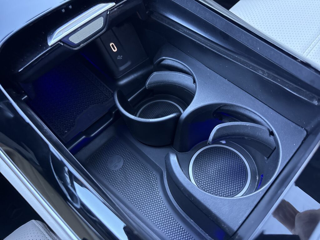 2024 Mercedes-Benz  GLC 300