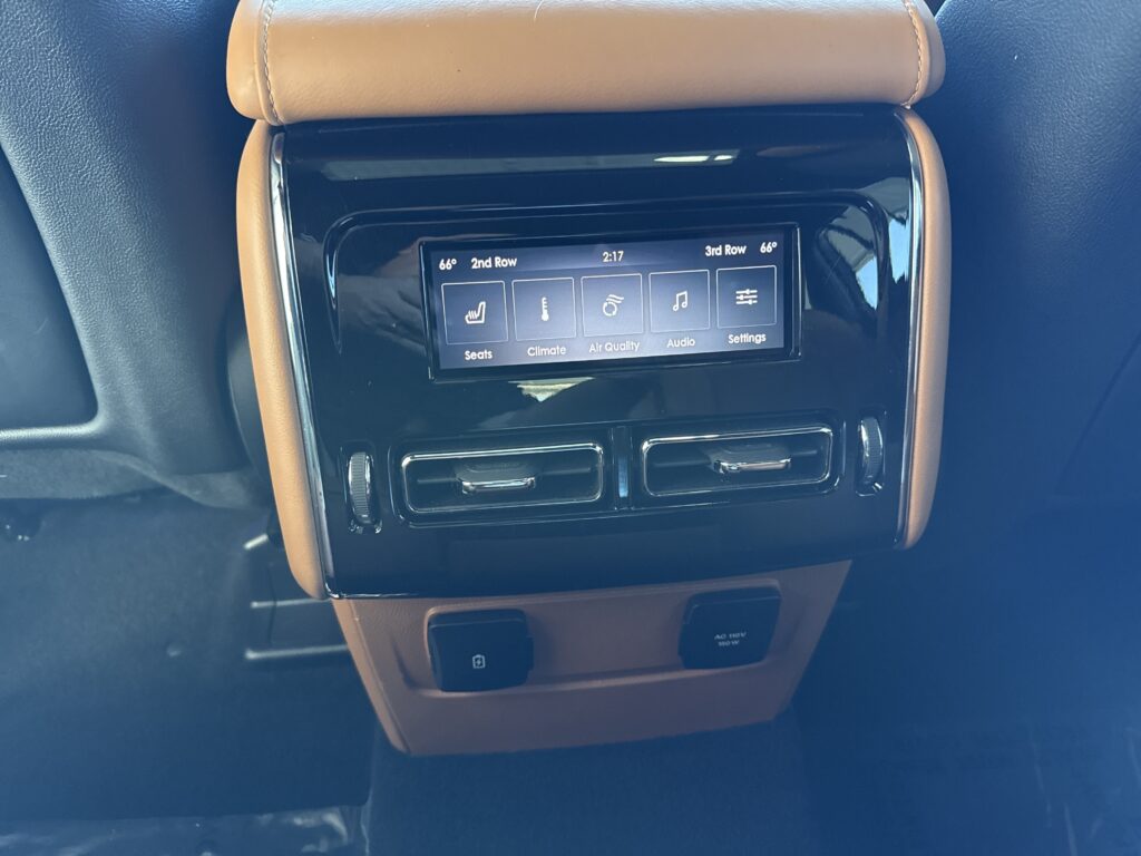 2022 Lincoln Aviator Black Label