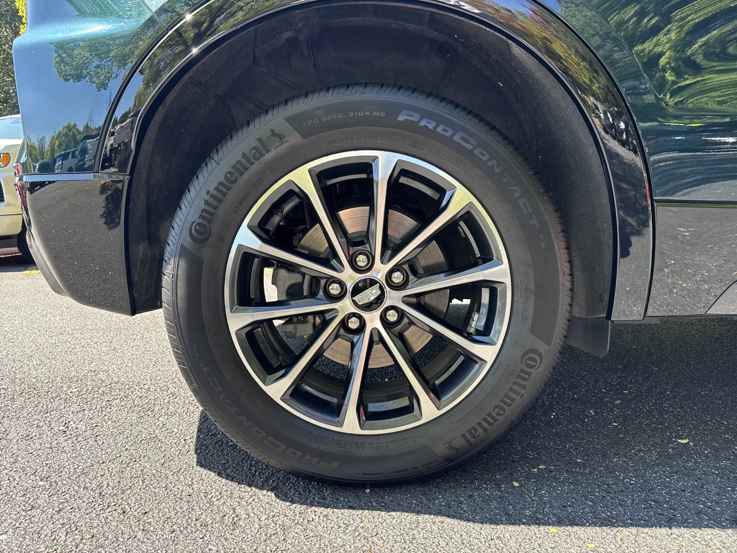 2024 Cadillac XT4 AWD Sport