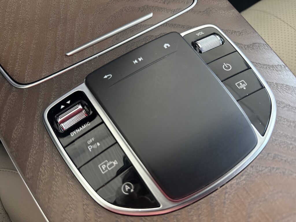 2022 Mercedes-Benz  E 350