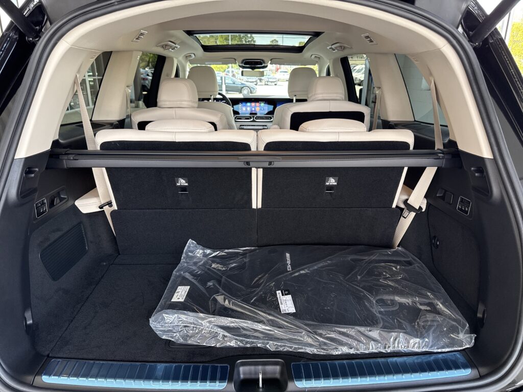2027 Mercedes-Benz  GLS 450
