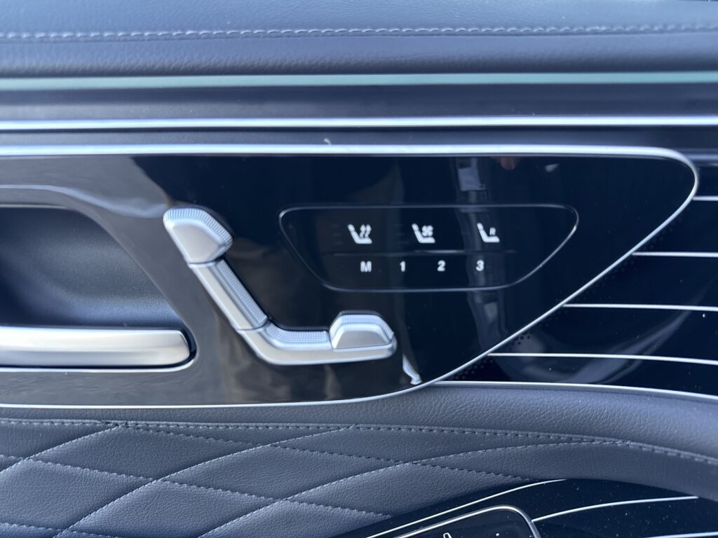 2027 Mercedes-Benz  S 580