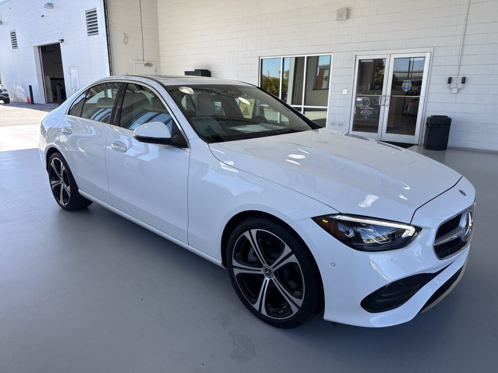 2024 Mercedes-Benz  C 300