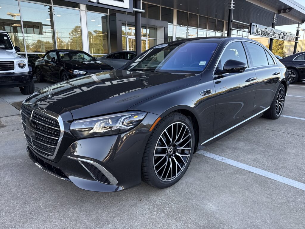 2027 Mercedes-Benz  S 580