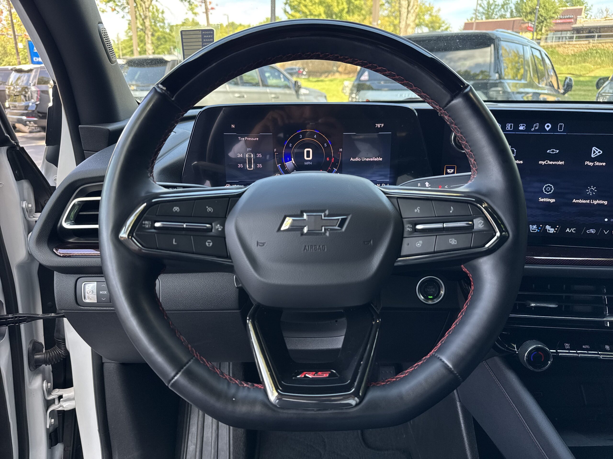 2025 Chevrolet Traverse FWD RS