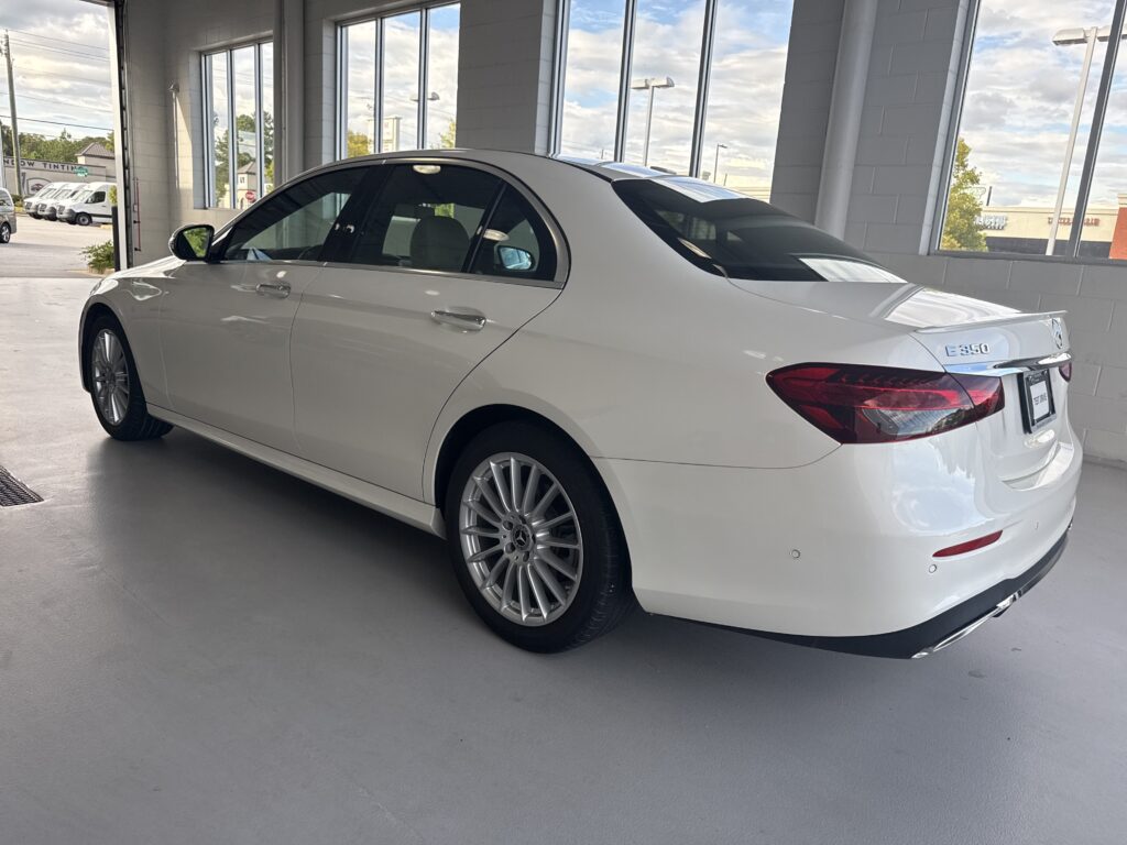 2022 Mercedes-Benz  E 350
