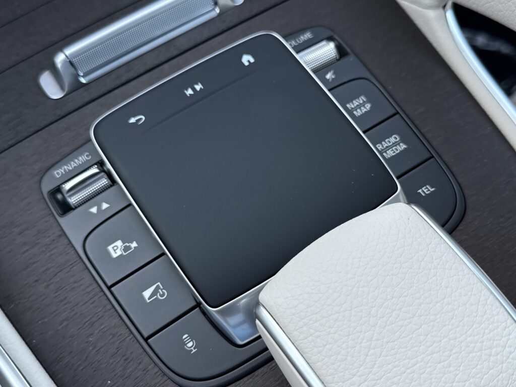 2027 Mercedes-Benz  GLE 450