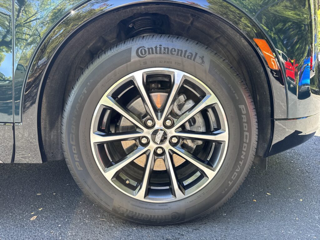 2024 Cadillac XT4 AWD Sport