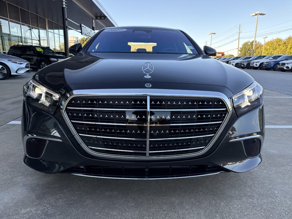 2027 Mercedes-Benz  S 580
