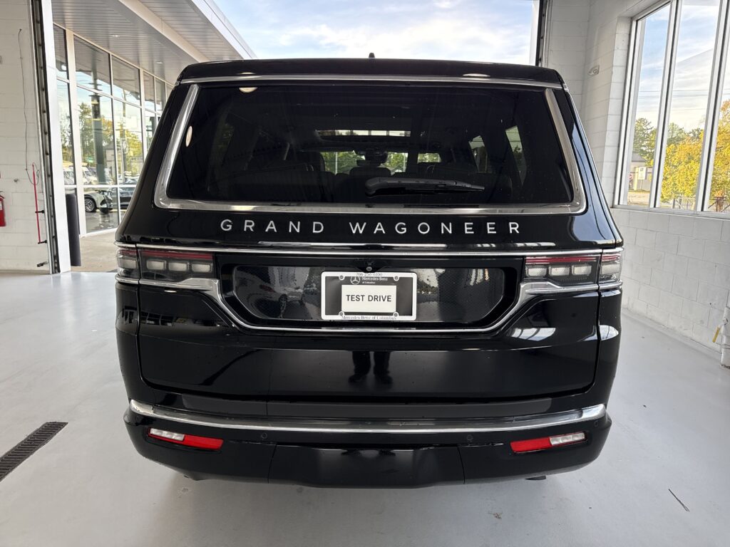 2024 Jeep Grand Wagoneer