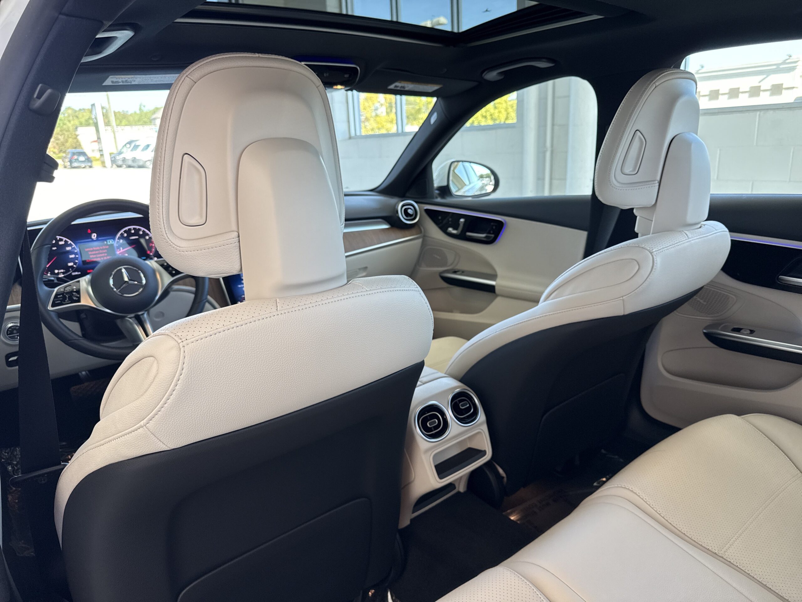 2024 Mercedes-Benz  C 300