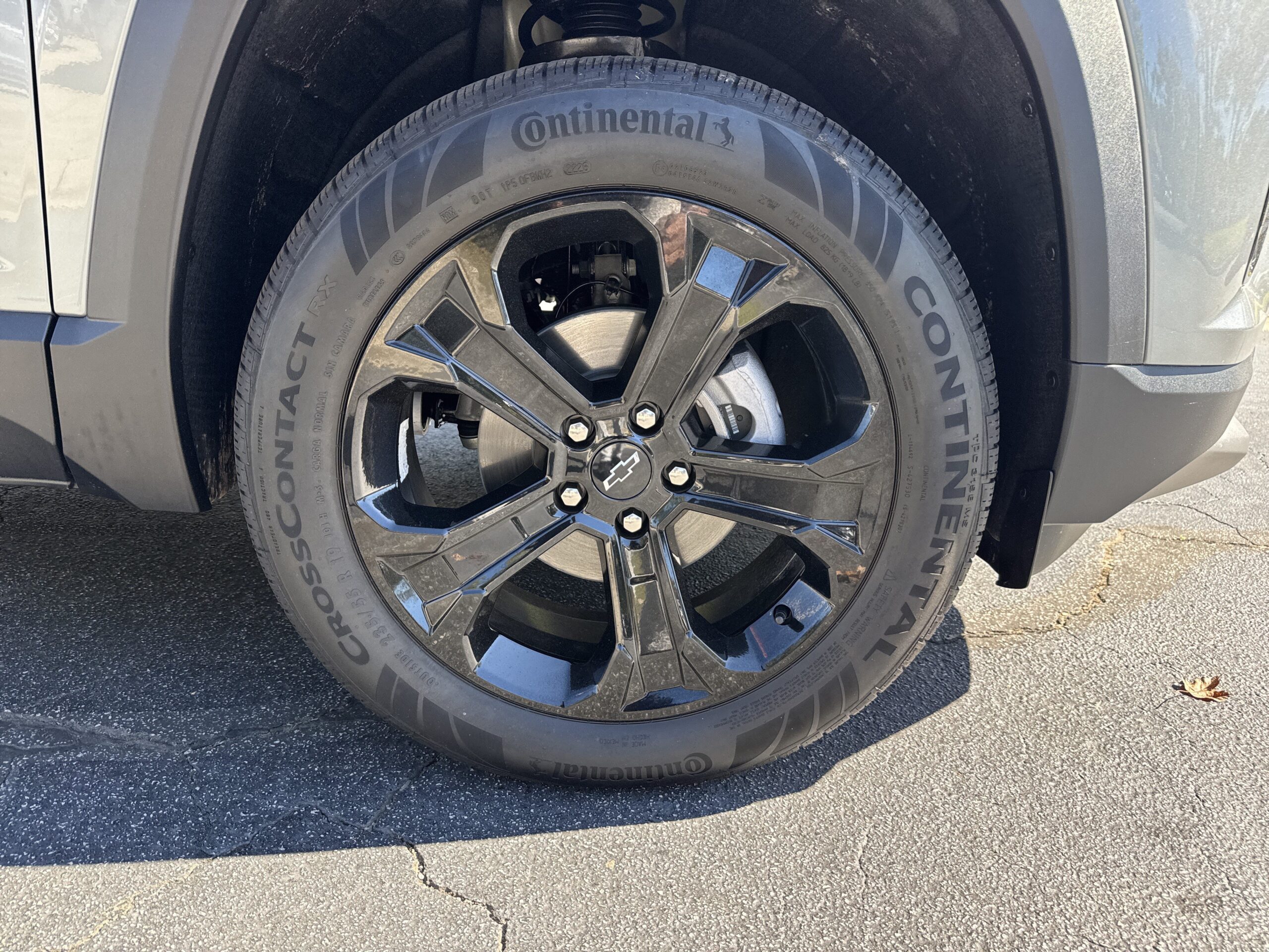 2027 Chevrolet Equinox FWD LT