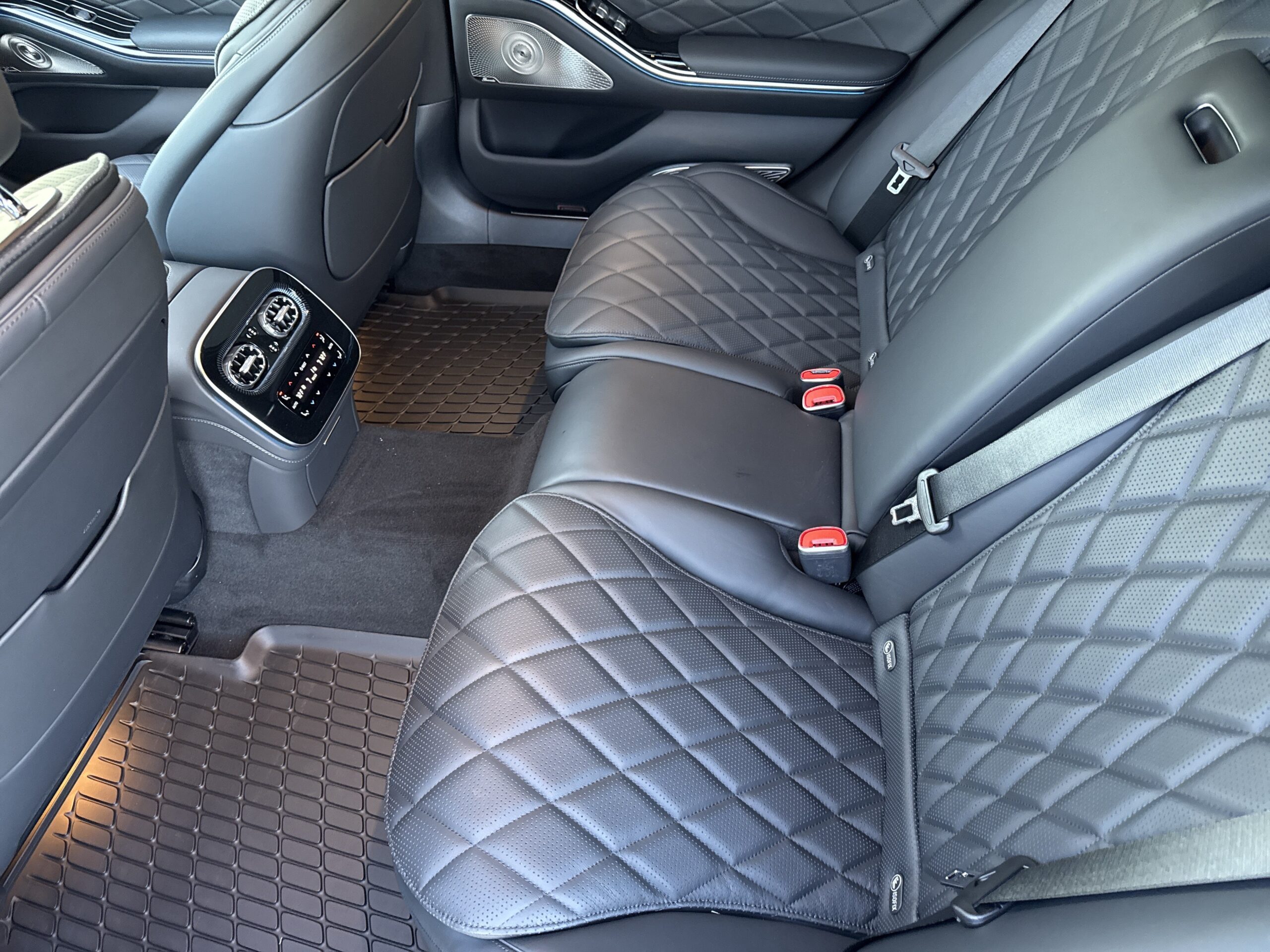 2027 Mercedes-Benz  S 580