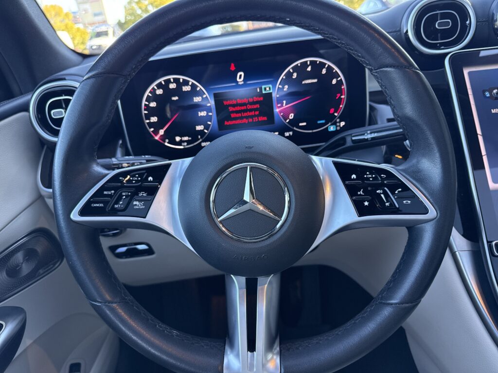 2024 Mercedes-Benz  GLC 300