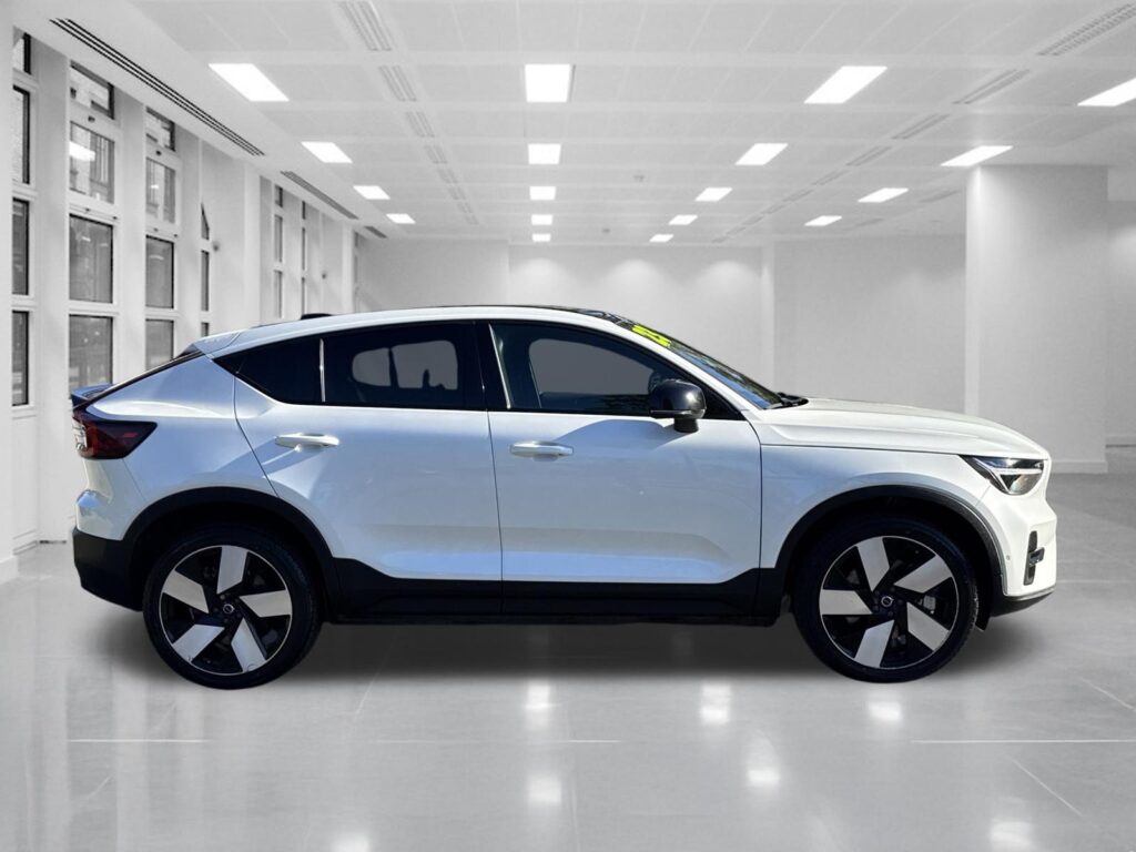 2023 Volvo C40 Recharge Pure Electric Plus