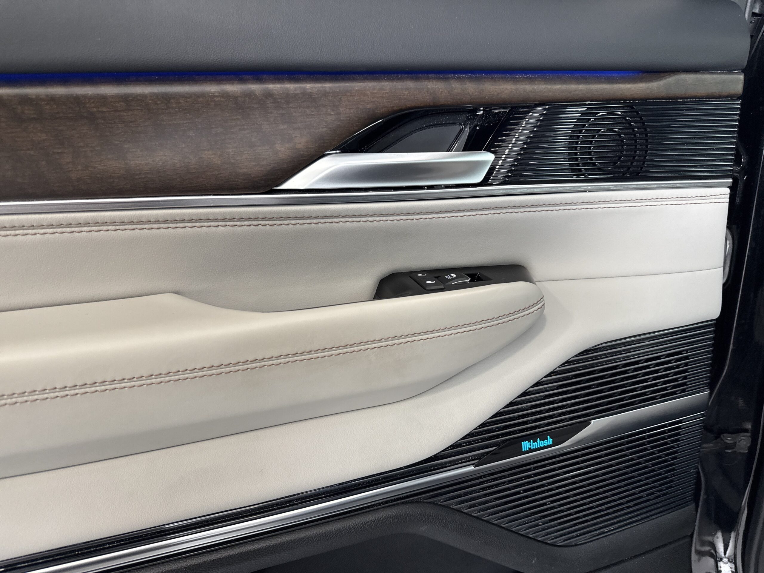 2024 Jeep Grand Wagoneer