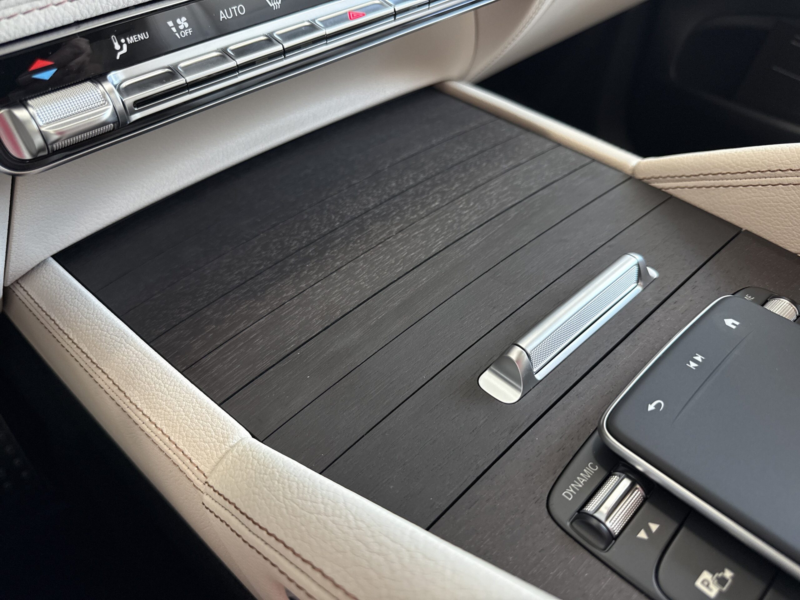 2027 Mercedes-Benz  GLS 450