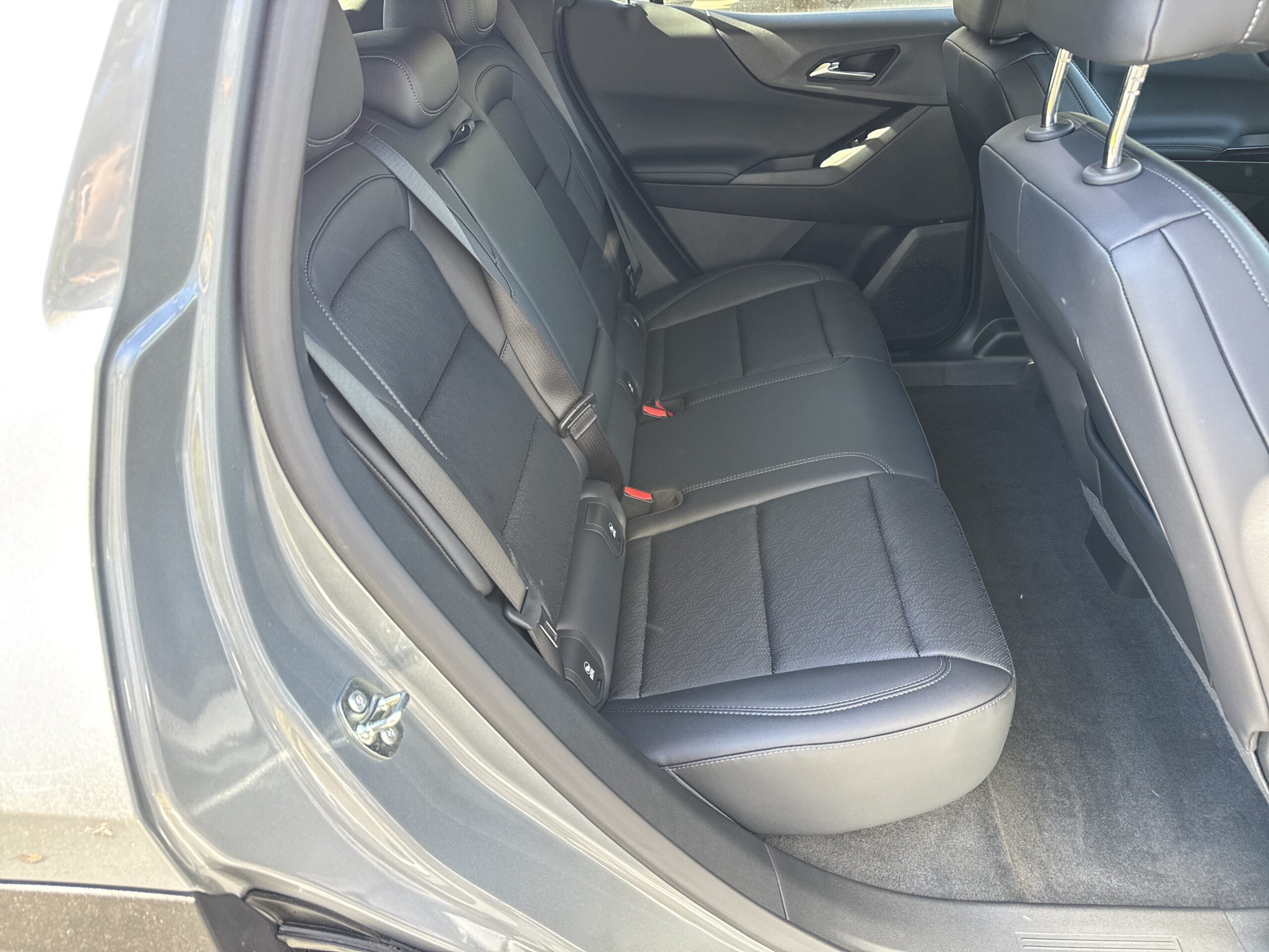 2027 Chevrolet Equinox FWD LT