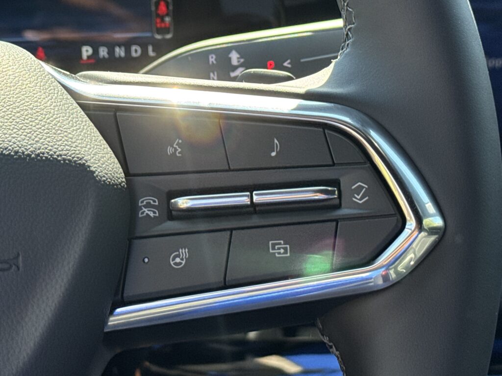 2027 Chevrolet Equinox AWD LT