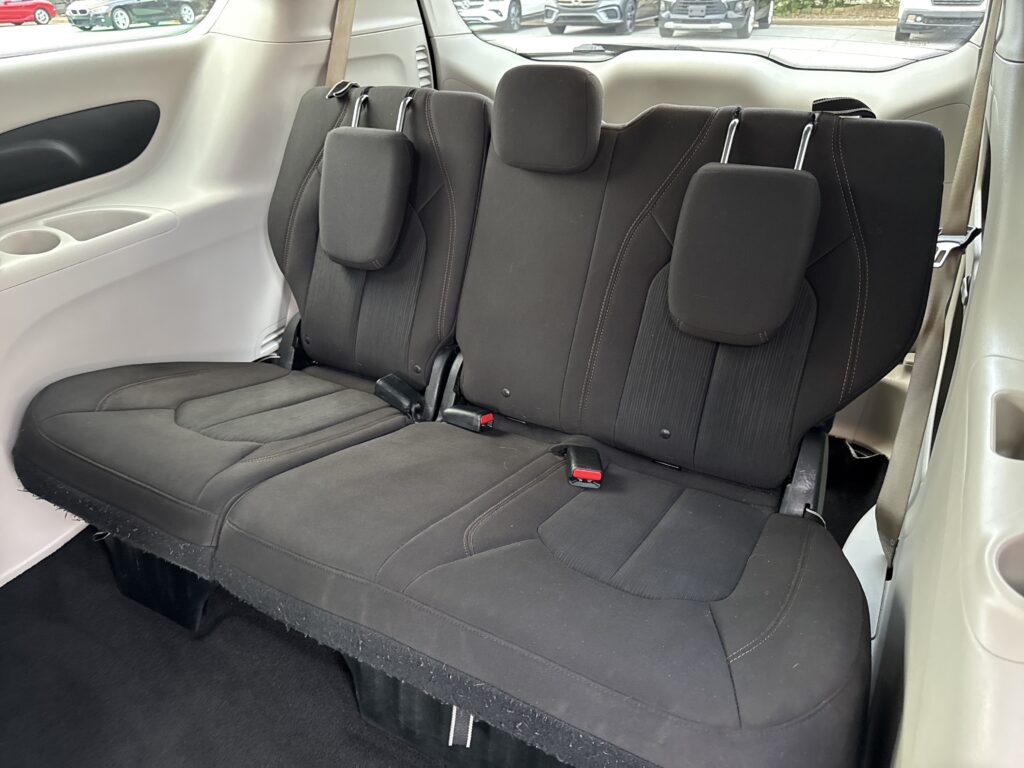 2017 Chrysler Pacifica LX
