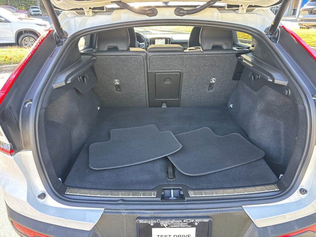 2023 Volvo C40 Recharge Pure Electric Plus