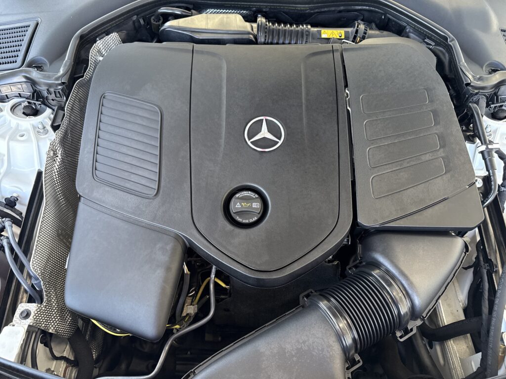 2024 Mercedes-Benz  C 300