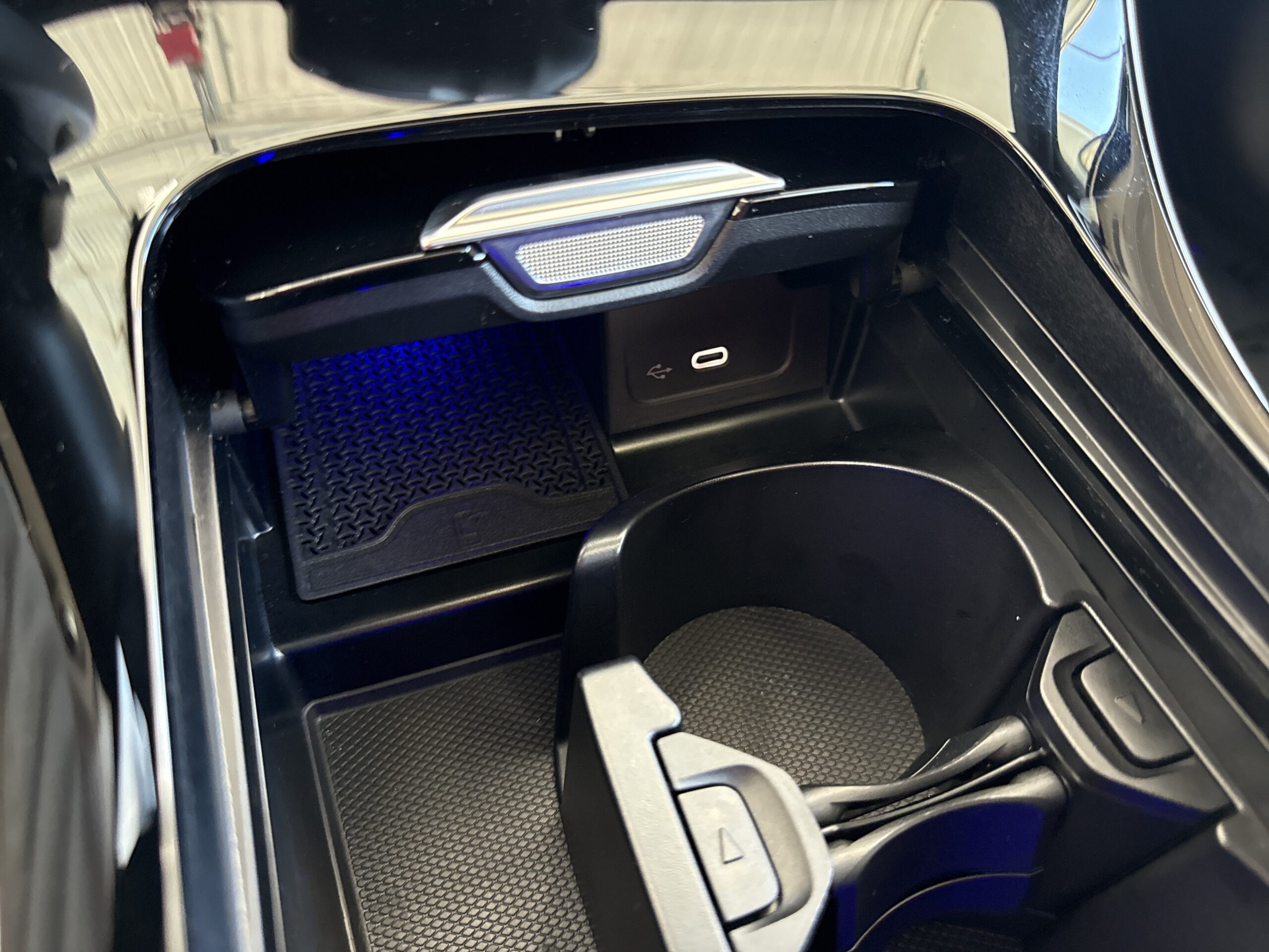2024 Mercedes-Benz  C 300