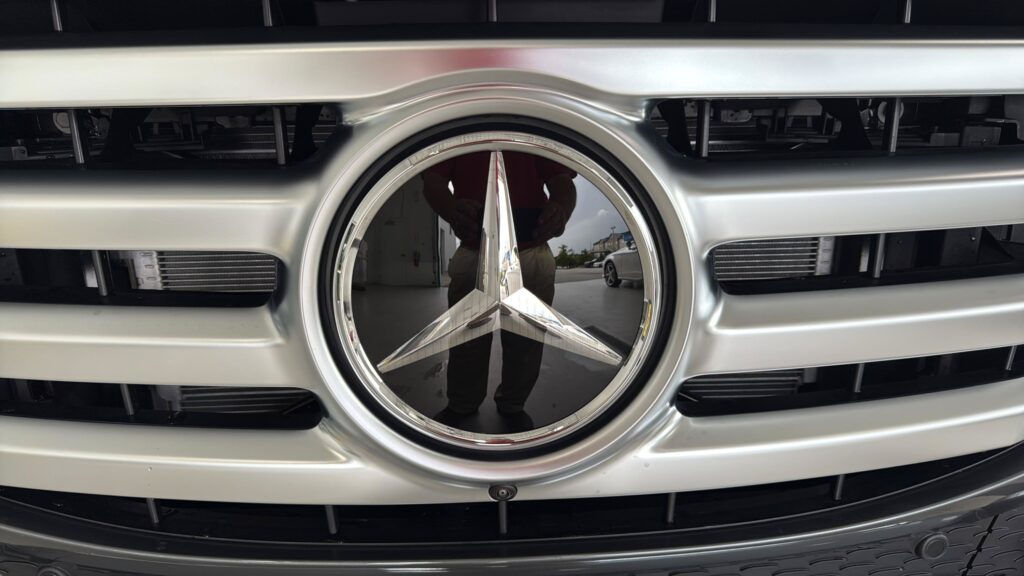 2026 Mercedes-Benz  GLS 450