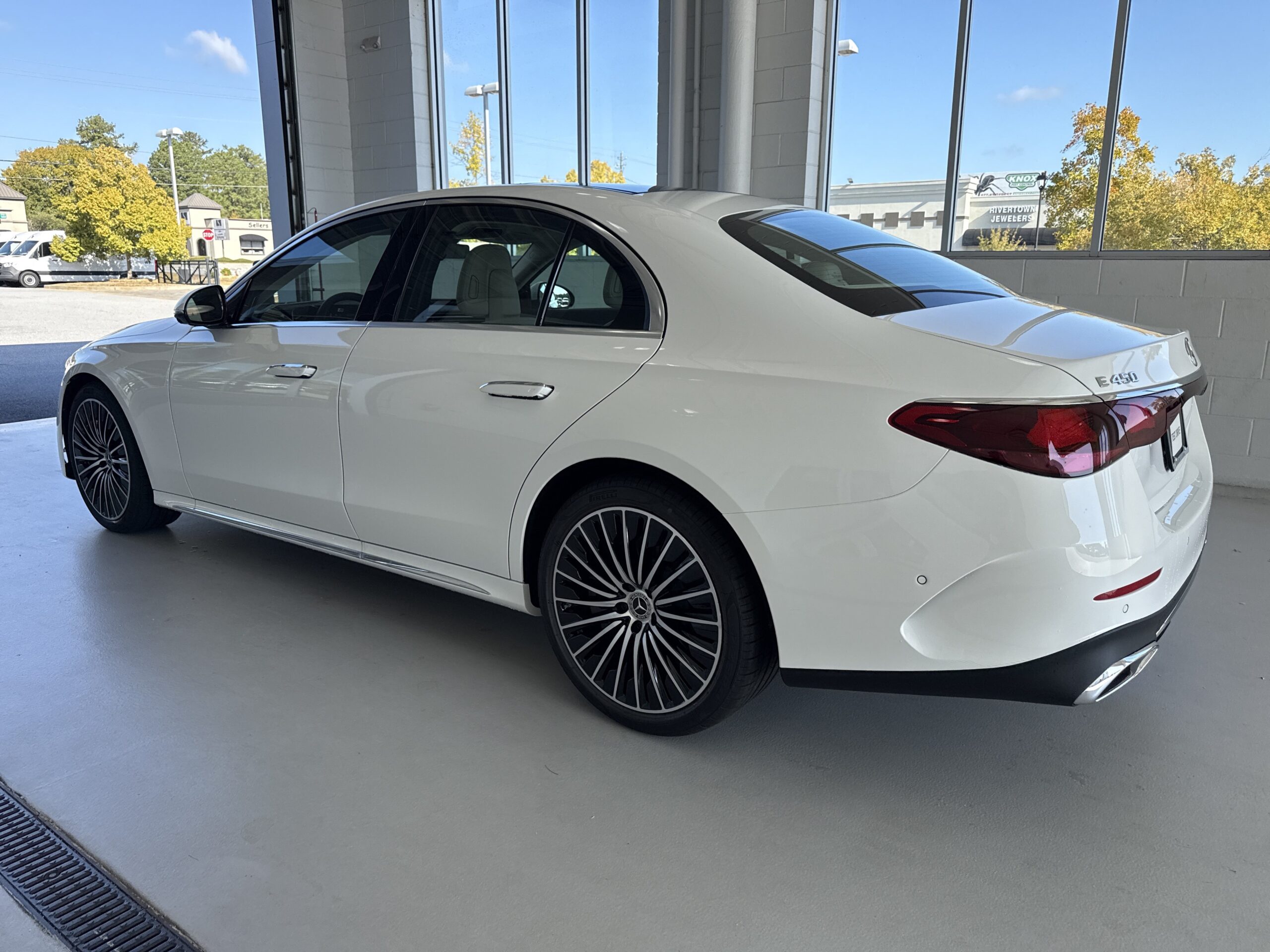 2027 Mercedes-Benz  E 450