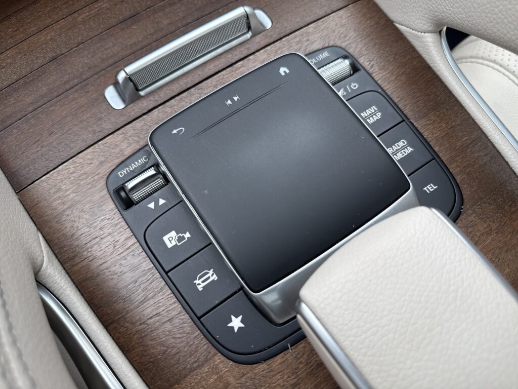 2022 Mercedes-Benz  GLS 450