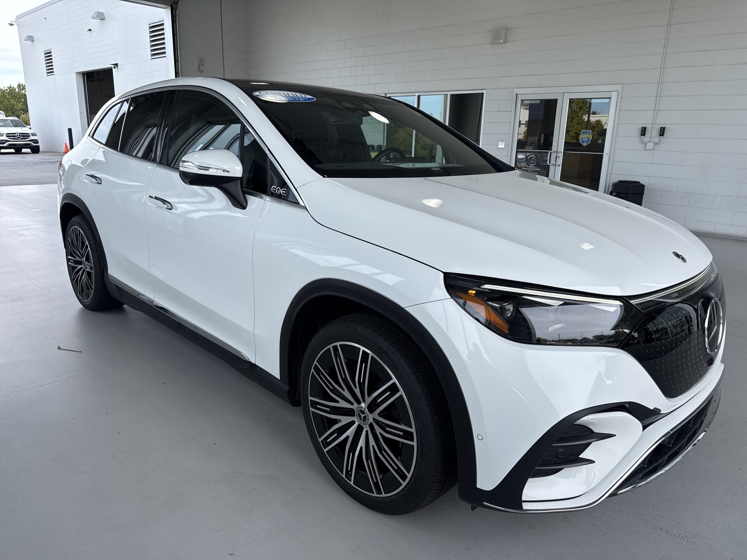 2023 Mercedes-Benz  EQE 500