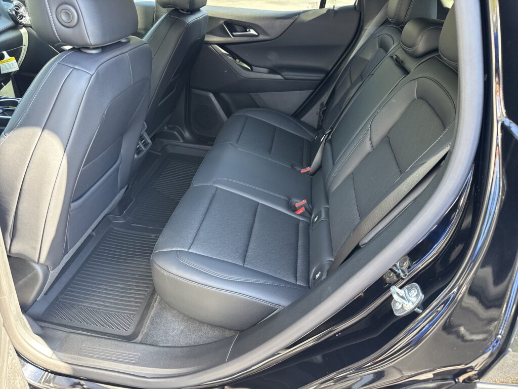 2027 Chevrolet Equinox AWD LT