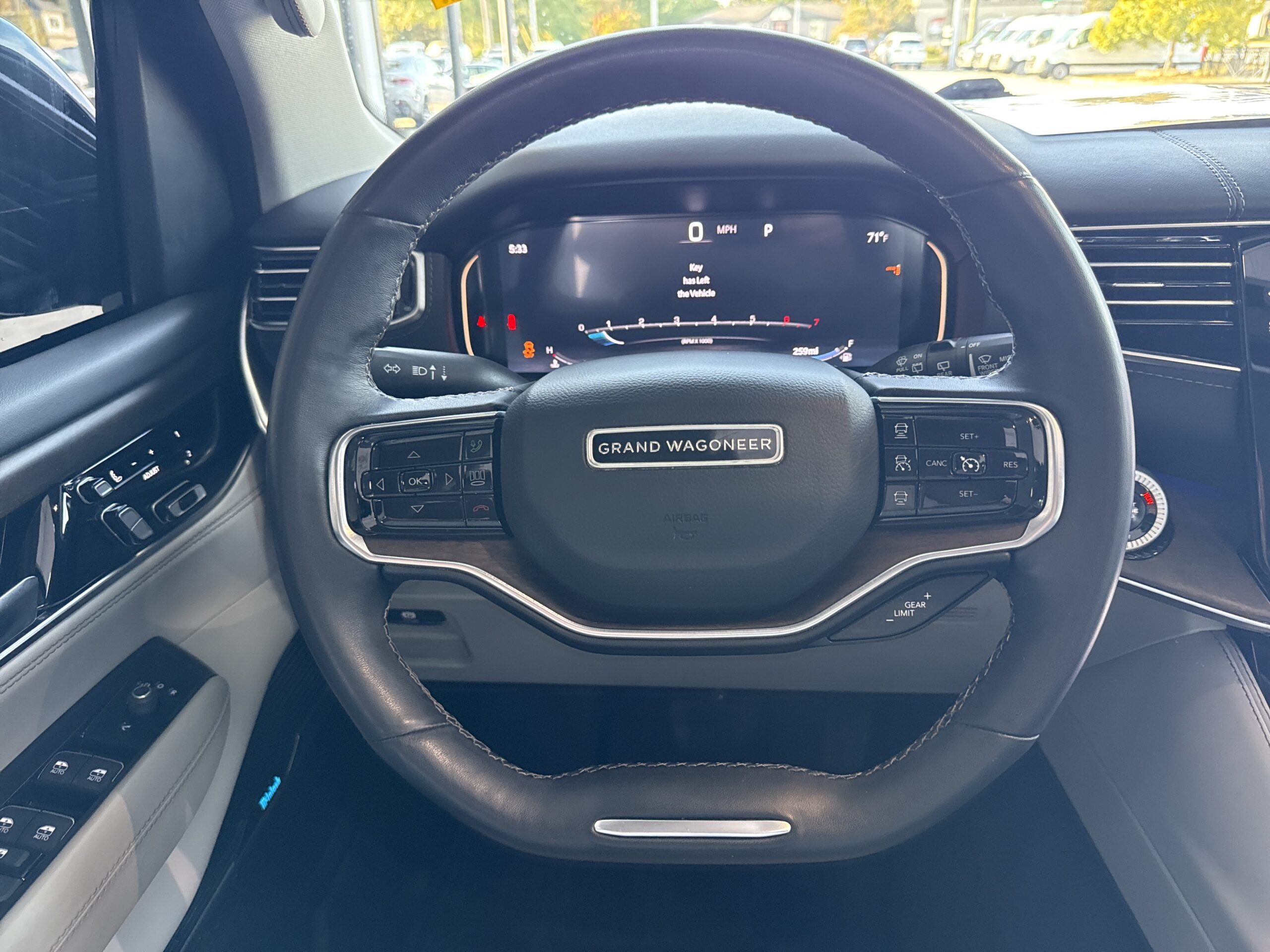 2024 Jeep Grand Wagoneer