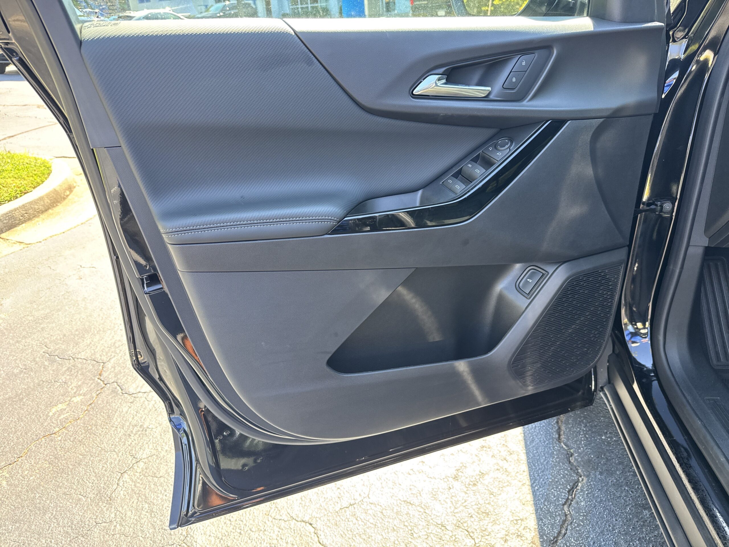 2027 Chevrolet Equinox AWD LT
