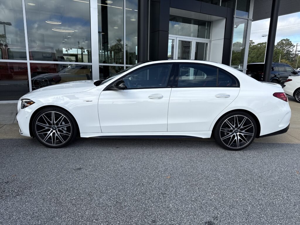 2024 Mercedes-Benz  AMG C 43