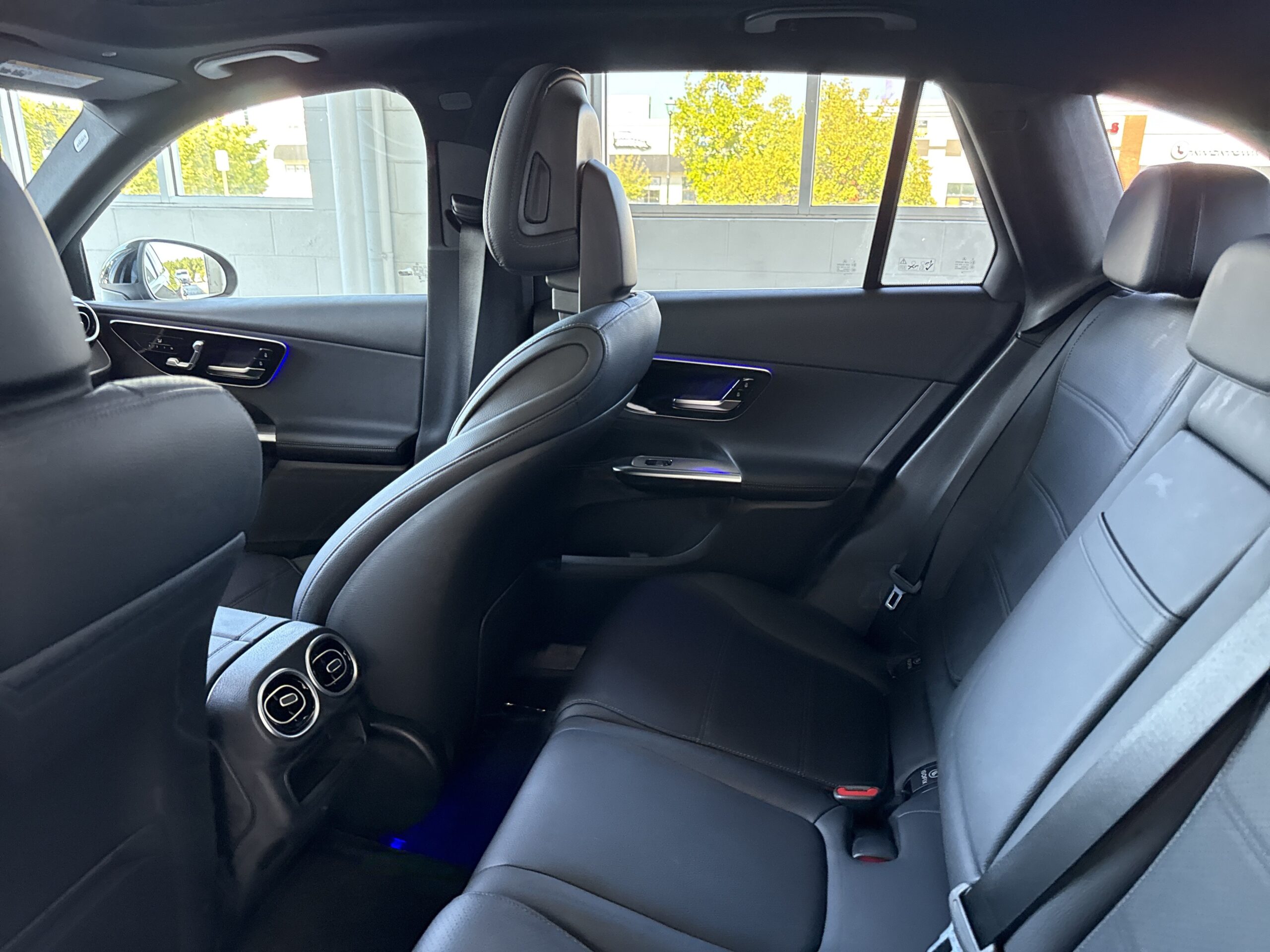 2025 Mercedes-Benz  GLC 300