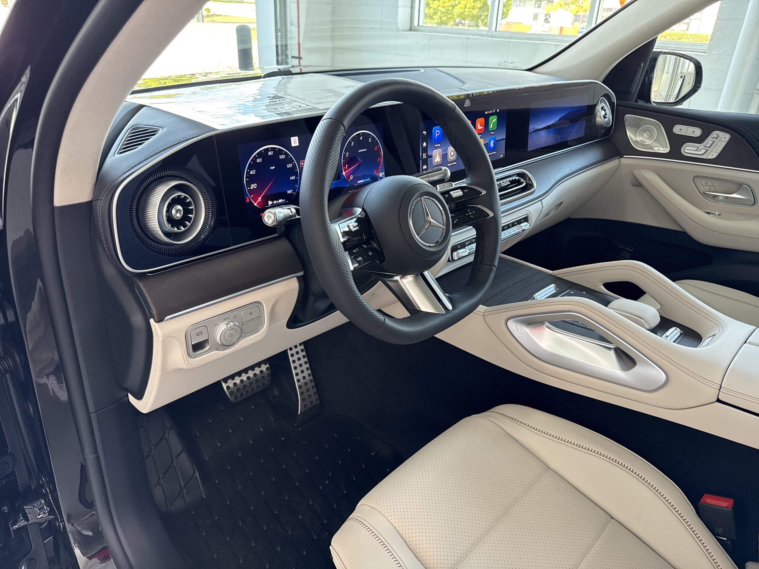 2027 Mercedes-Benz  GLS 450