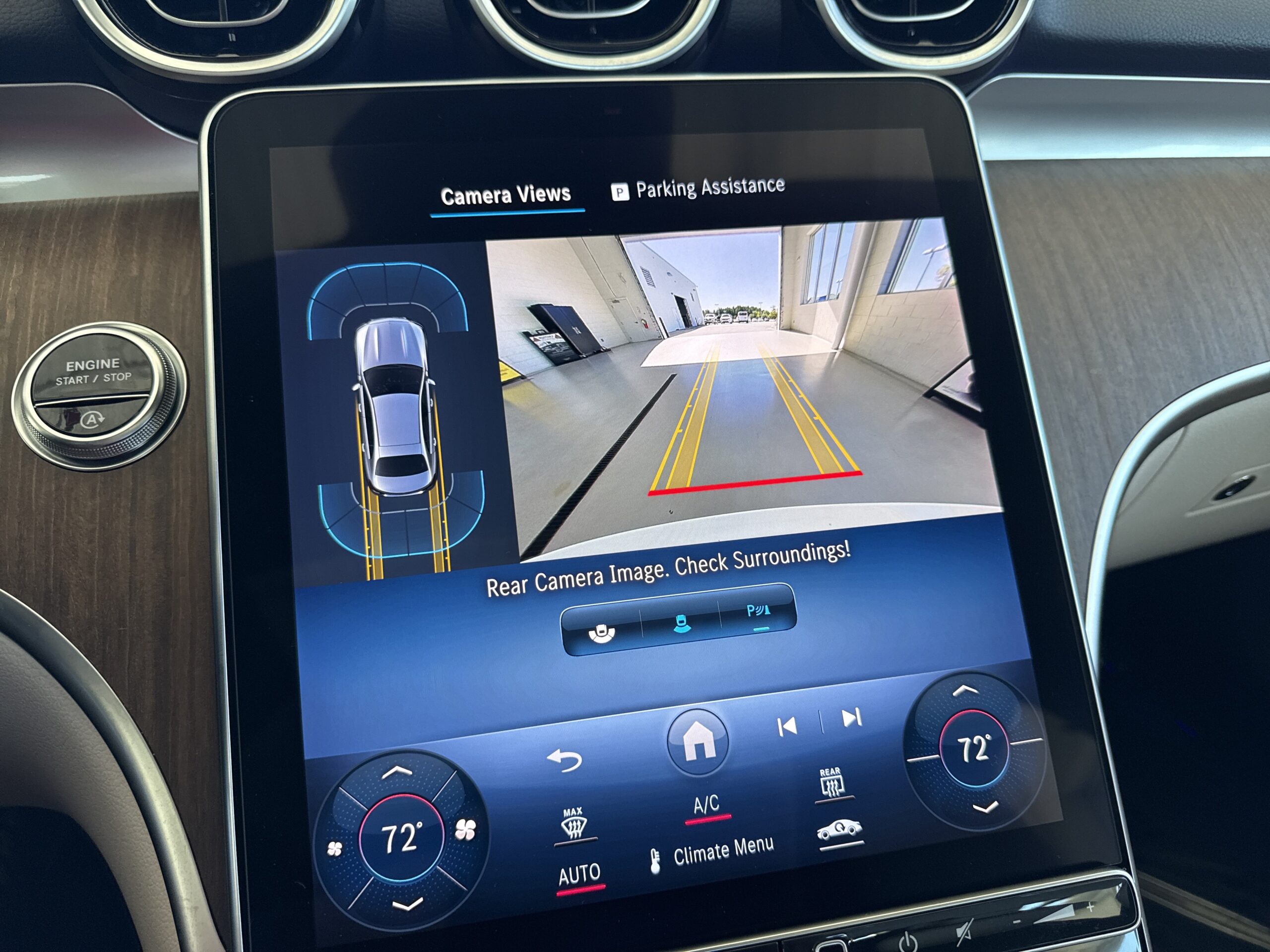 2024 Mercedes-Benz  C 300