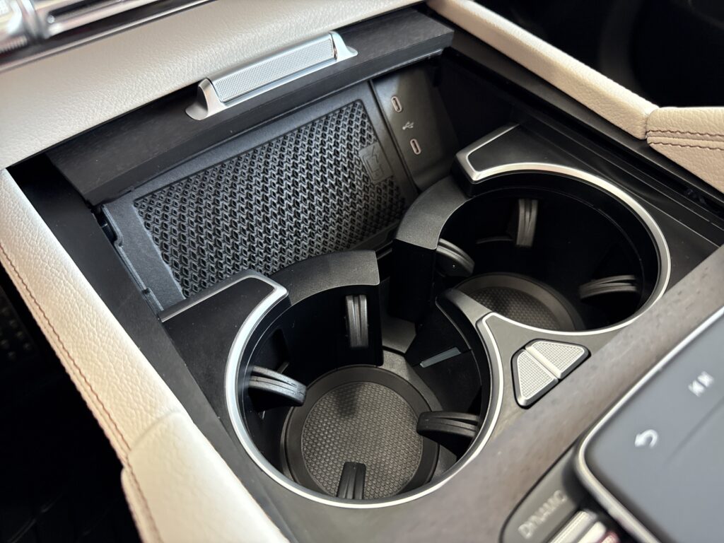 2027 Mercedes-Benz  GLS 450