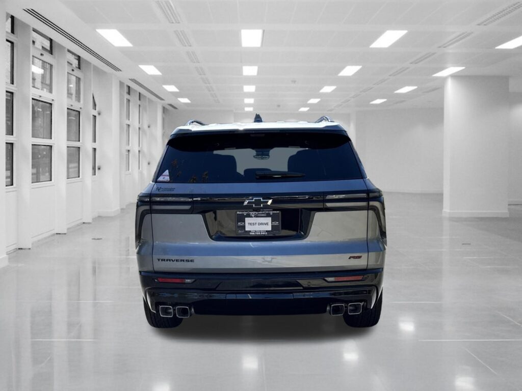 2026 Chevrolet Traverse FWD RS