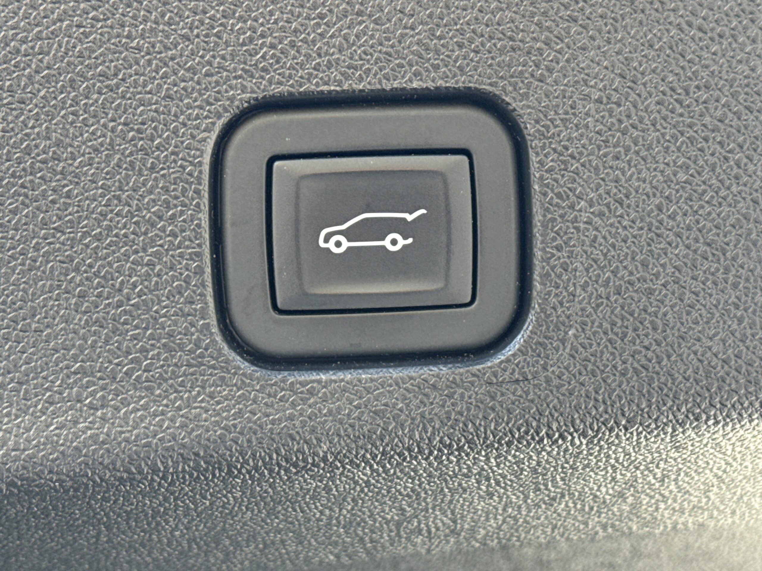 2025 Chevrolet Traverse FWD RS