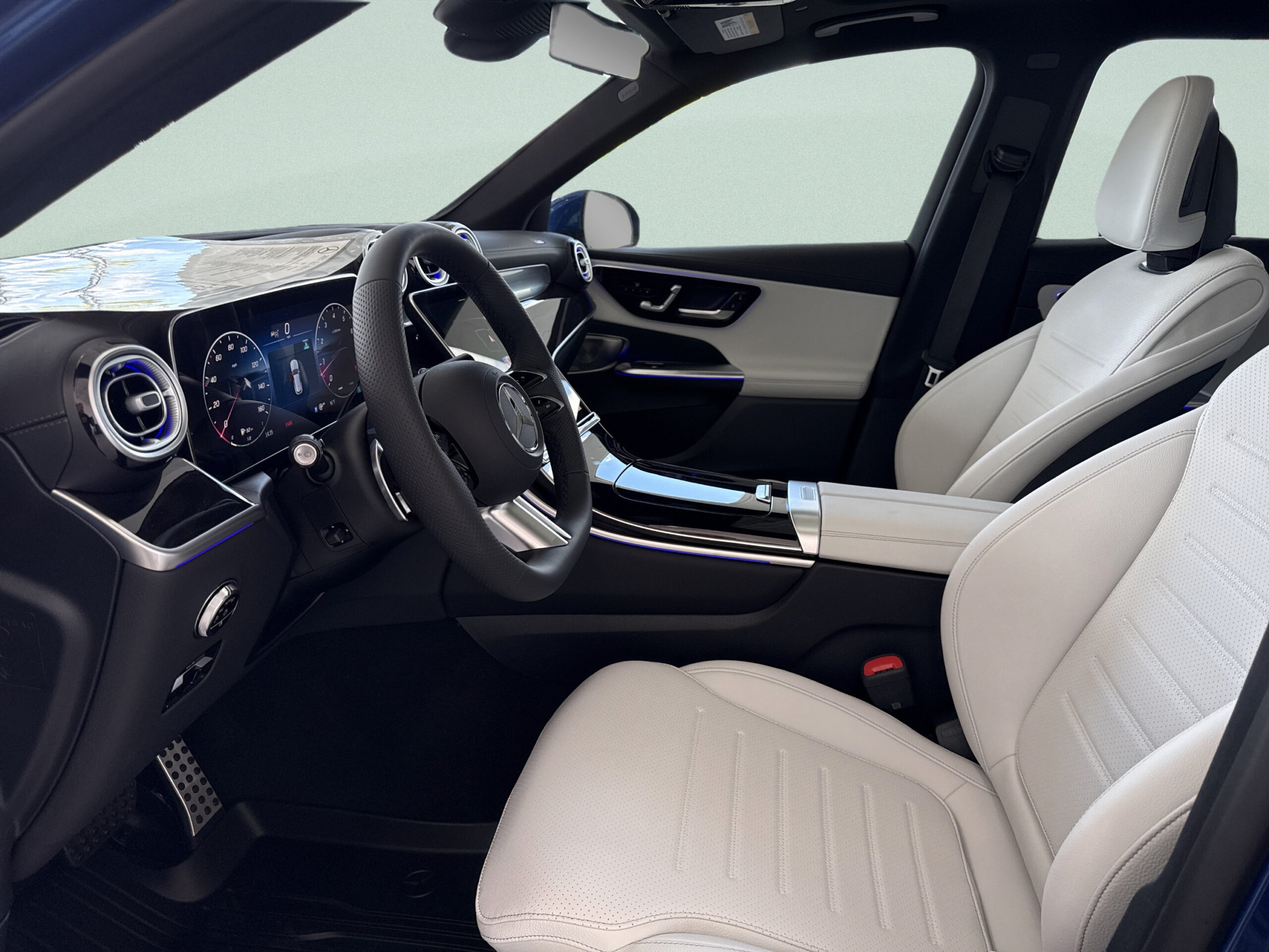2027 Mercedes-Benz  GLC 300