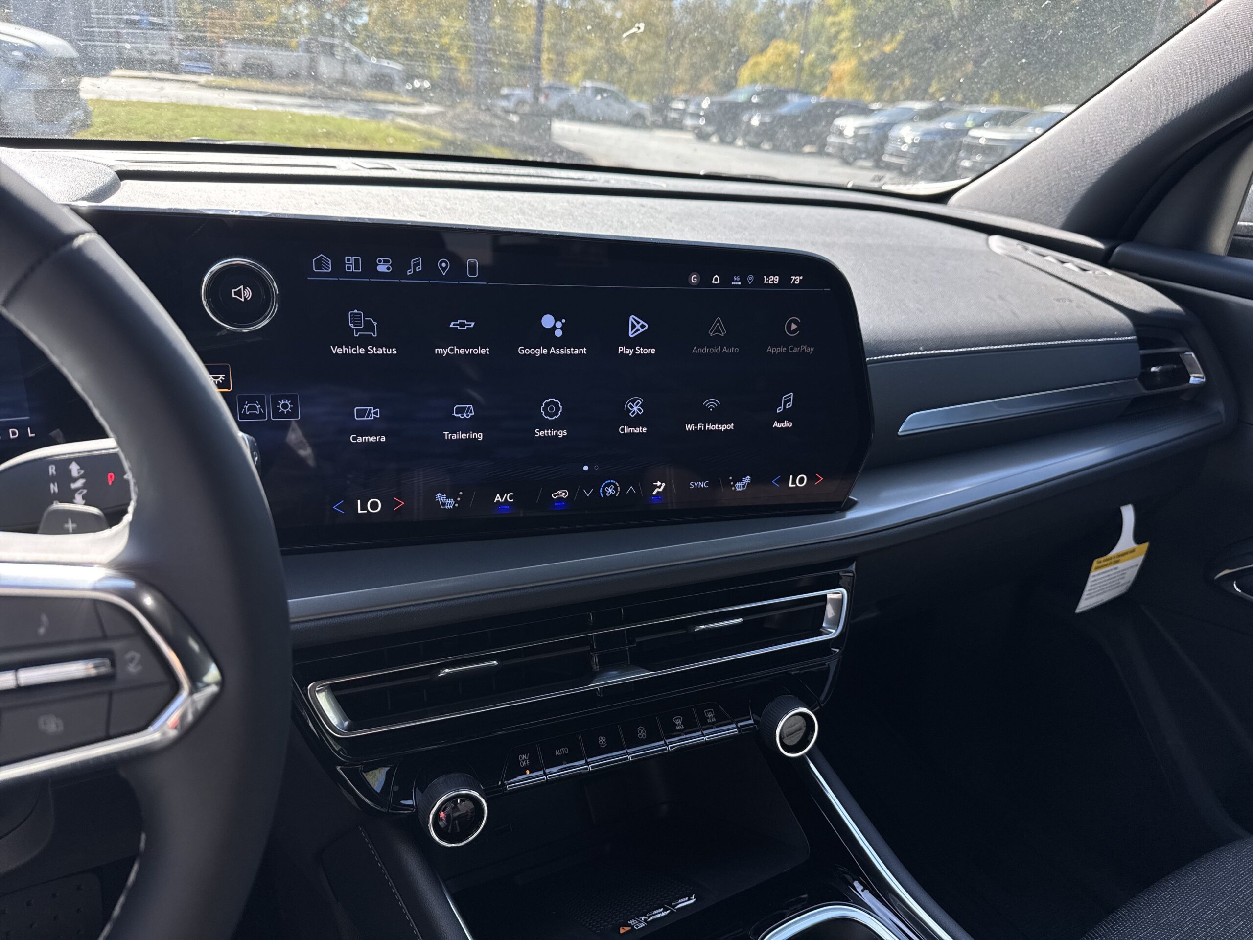 2026 Chevrolet Traverse FWD LT