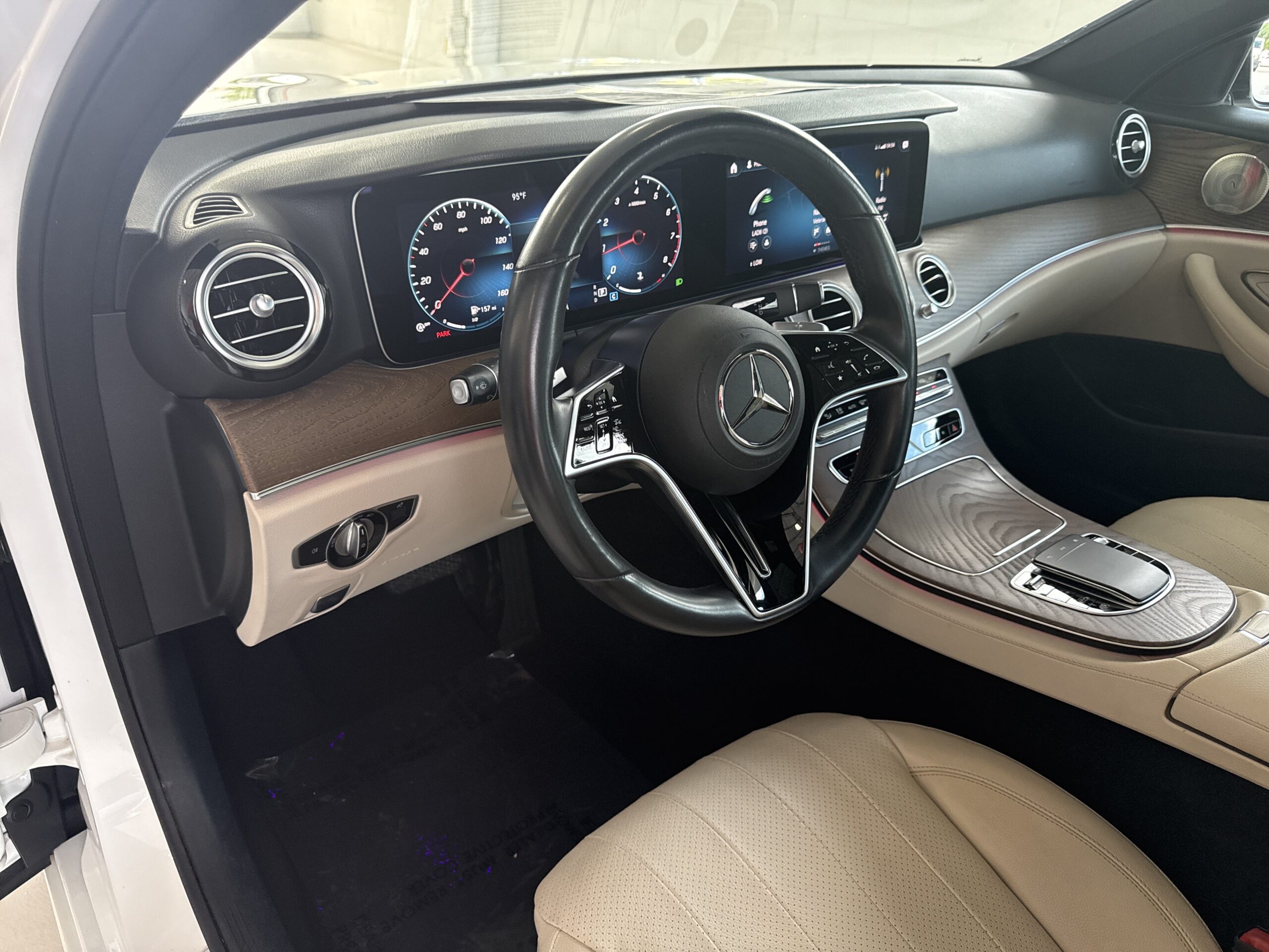 2022 Mercedes-Benz  E 350