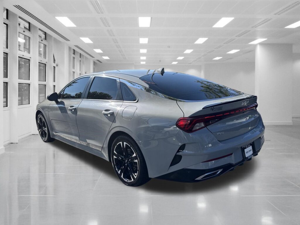 2022 Kia K5 GT-Line