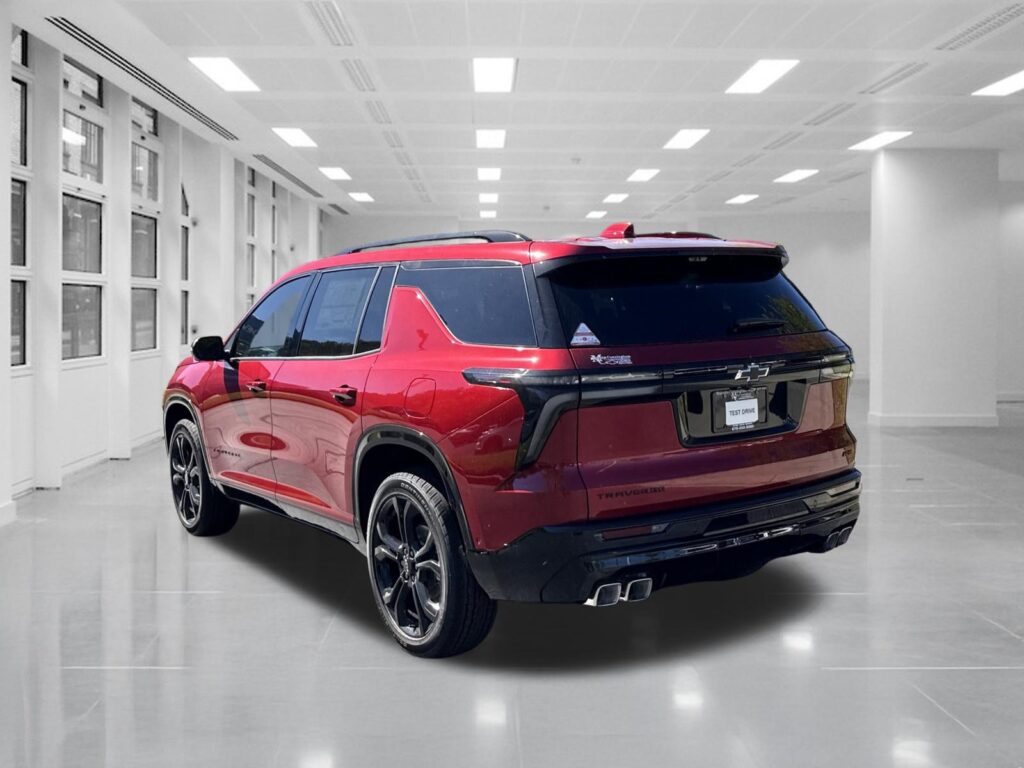 2027 Chevrolet Traverse FWD RS