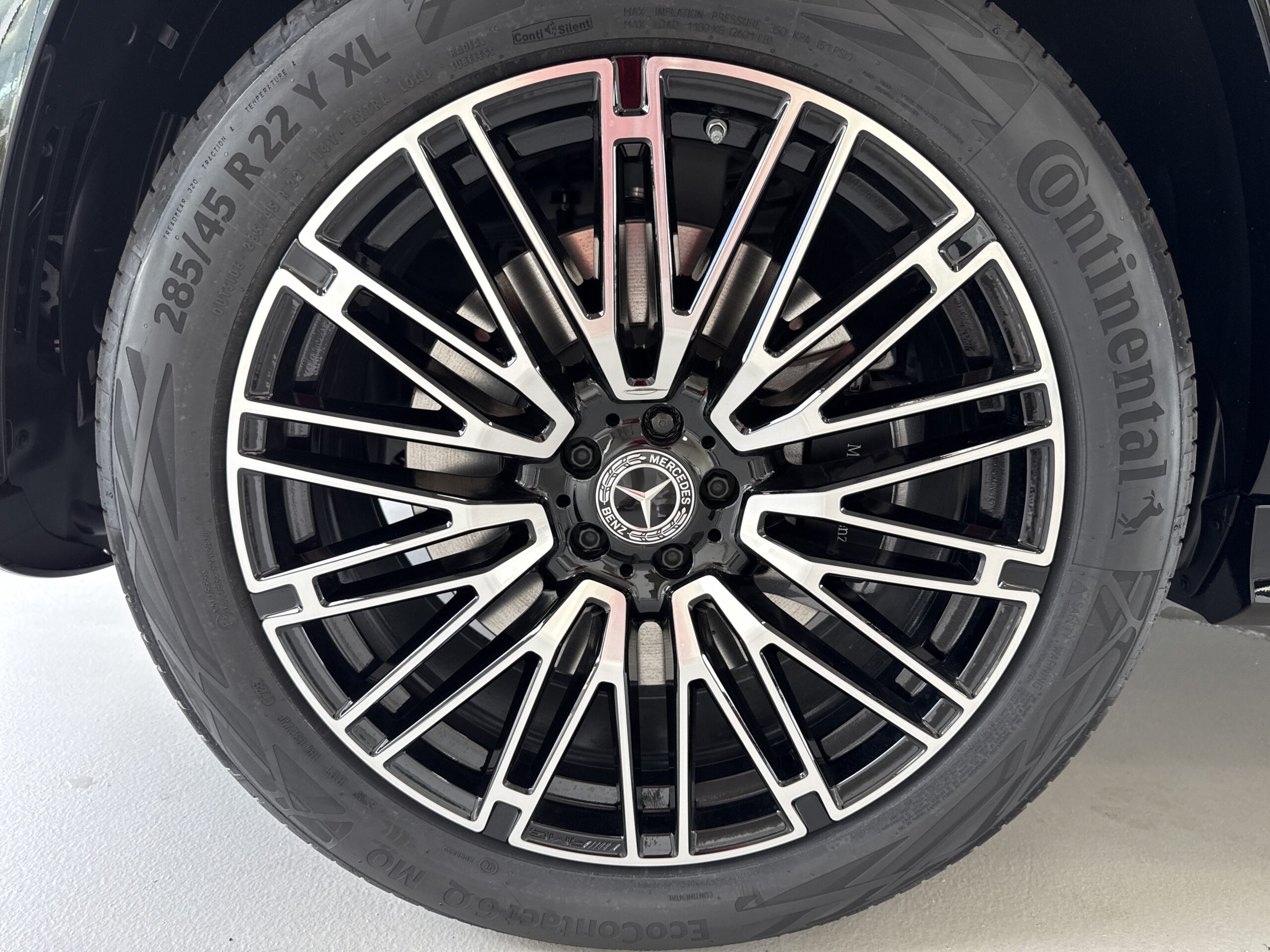 2027 Mercedes-Benz  GLS 450