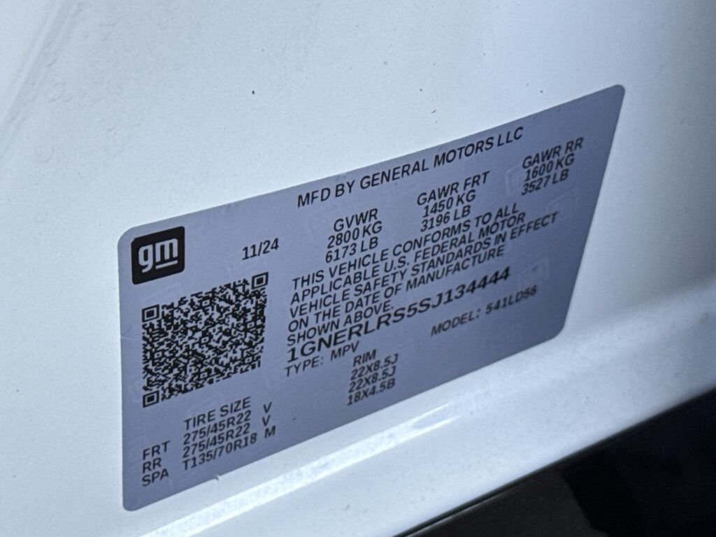 2025 Chevrolet Traverse FWD RS